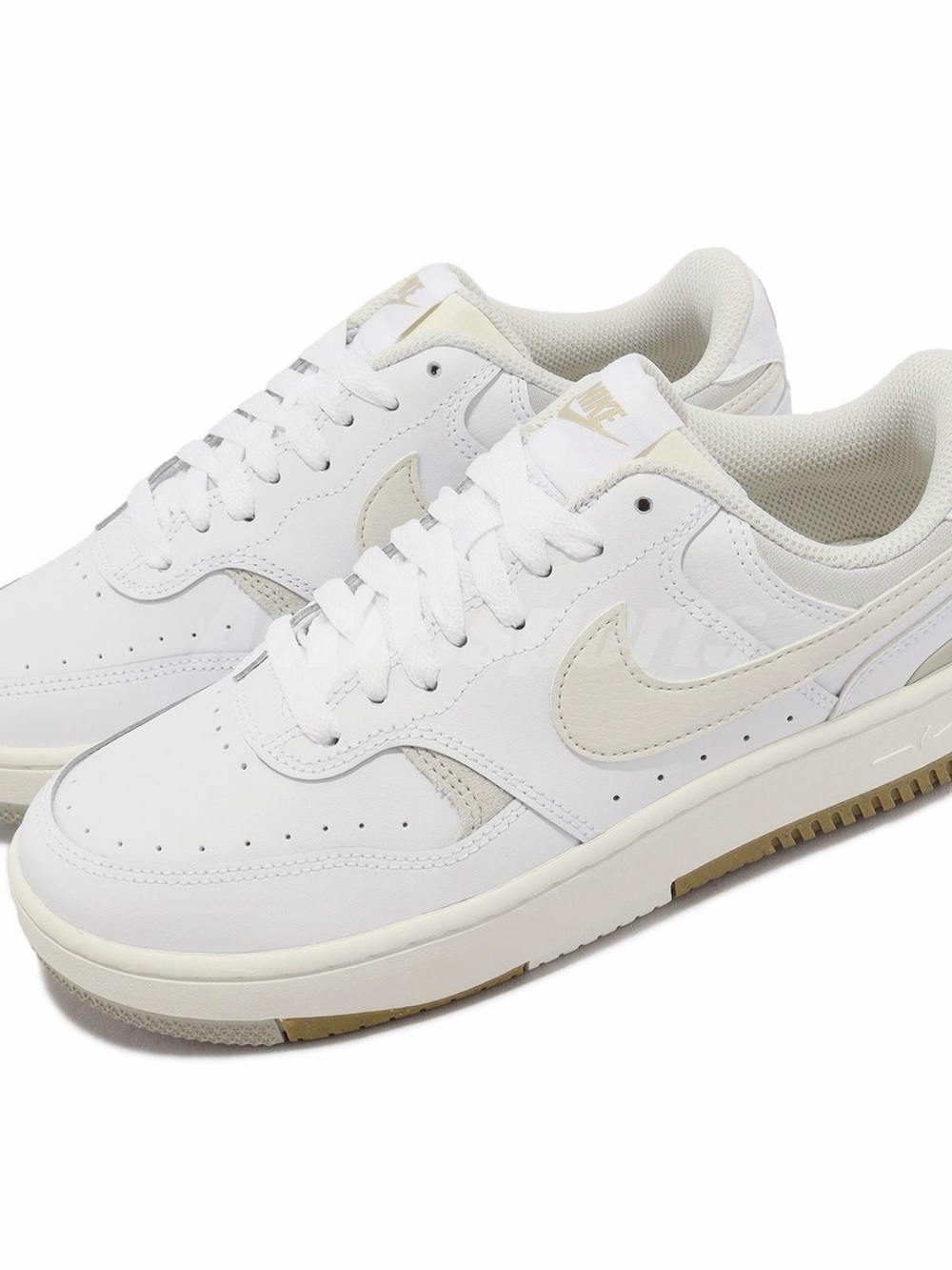 Nike Gamma Force White Phantom Light Bone Size 9